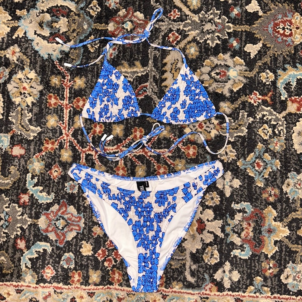 Triangl Bikini